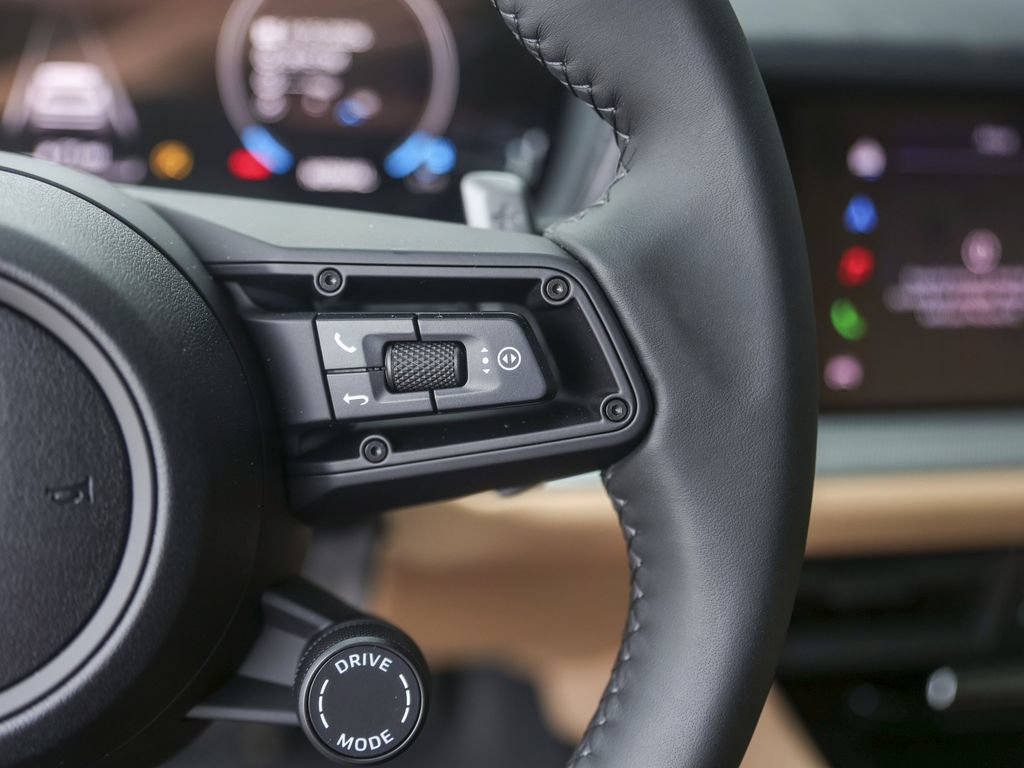 New 2026 Porsche Cayenne AWD/4WD image 20