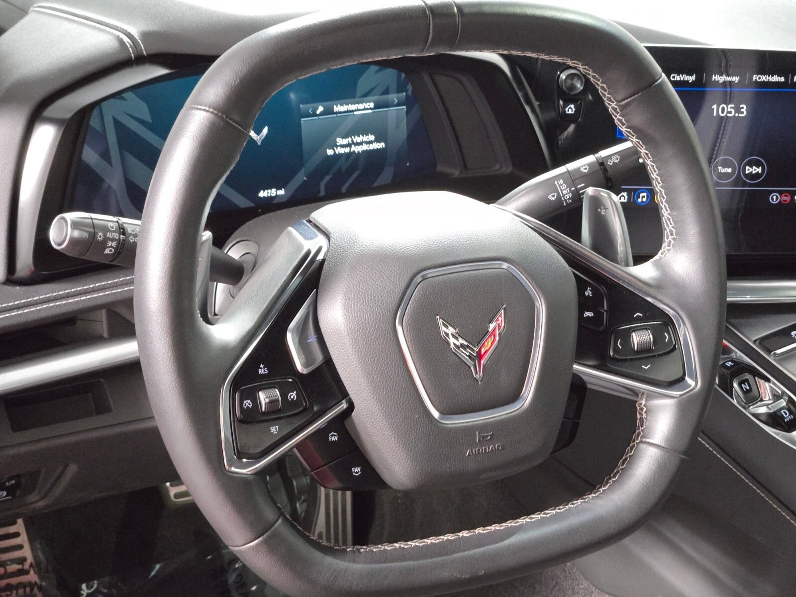 Used 2023 Chevrolet Corvette Stingray Convertible w/ 1LT RWD image 20