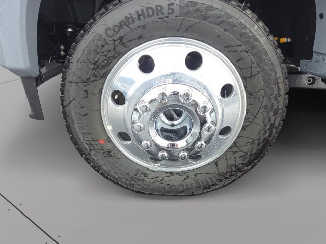New 2027 Ford F450 Platinum w/ FX4 Off-Road Package AWD/4WD image 38