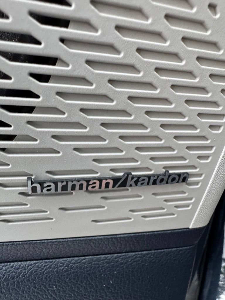 Used 2023 Hyundai Palisade Limited AWD/4WD image 11