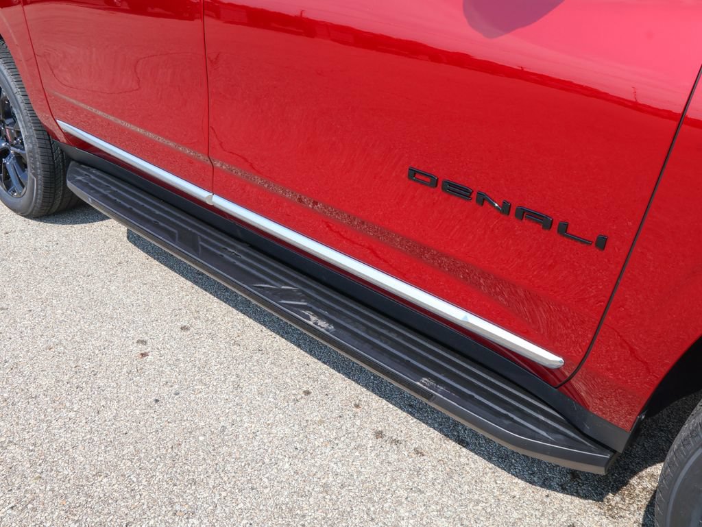 New 2026 GMC Yukon XL Denali w/ Advanced Technology Package AWD/4WD image 8