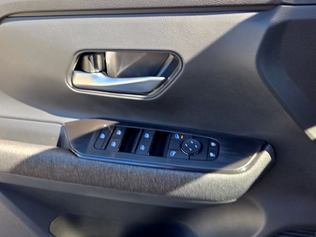 New 2027 Nissan Kicks SV FWD image 28
