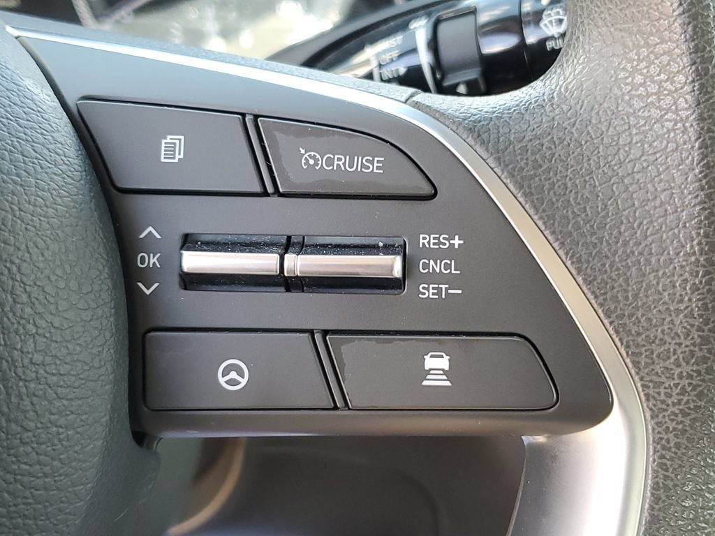 Used 2023 Hyundai Sonata SEL w/ Preferred Accessory Package FWD image 13