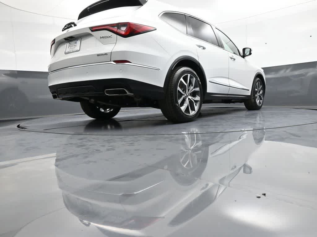 Certified 2024 Acura MDX w/ Technology Package AWD/4WD image 32