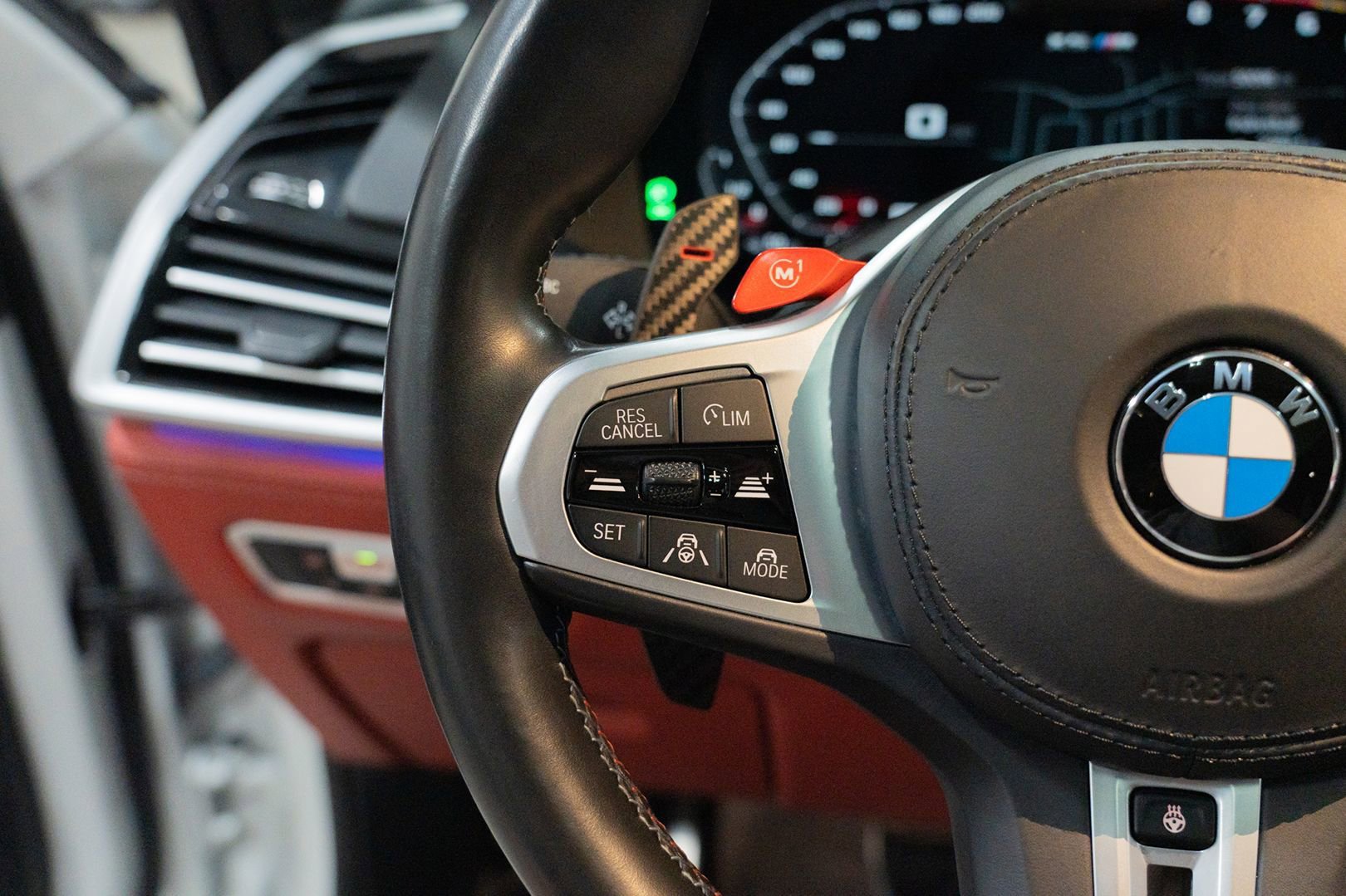 Used 2021 BMW X5 M w/ Competition Package image 39