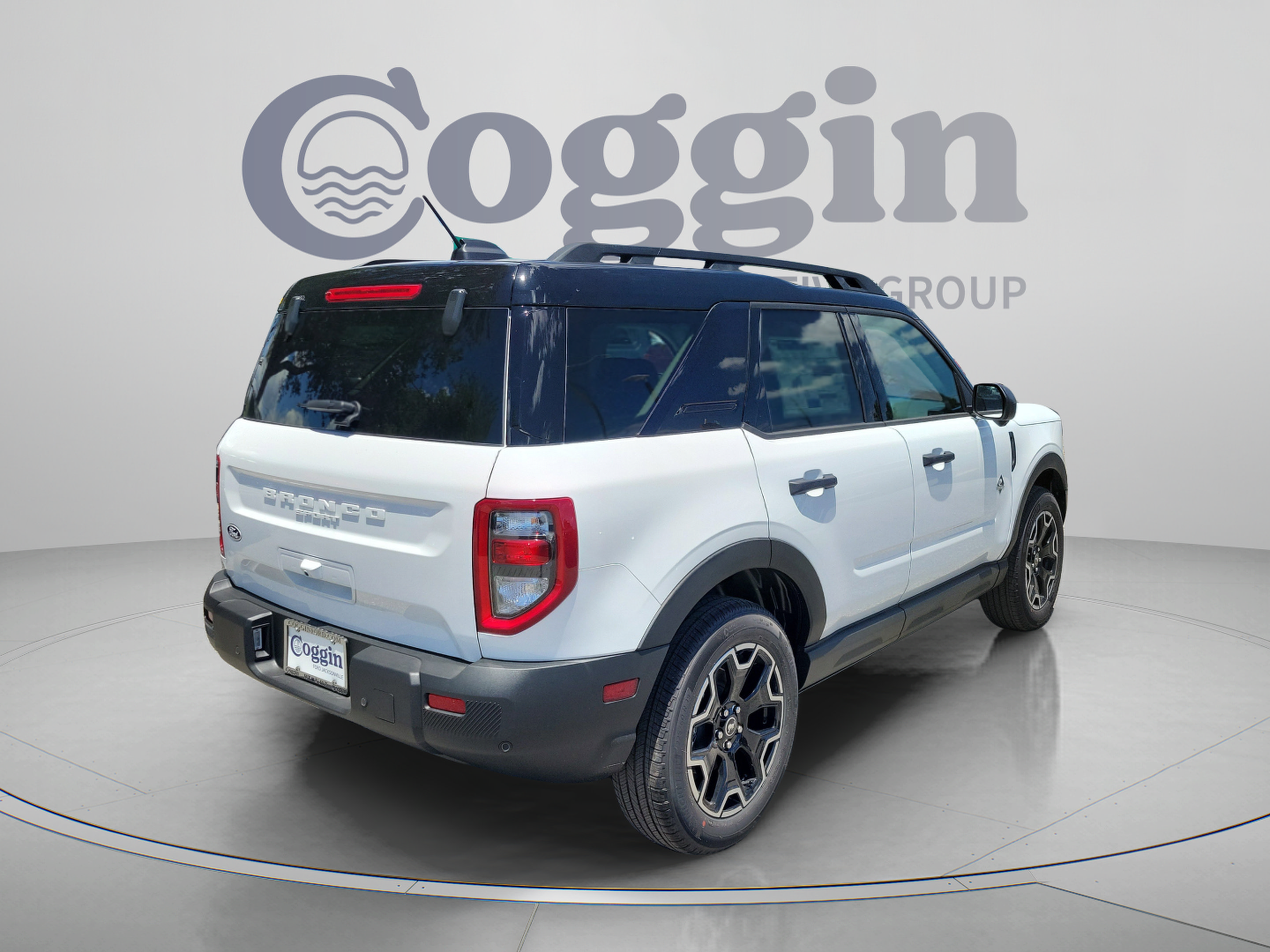 New 2026 Ford Bronco Sport Outer Banks w/ Outer Banks Tech Package+ AWD/4WD image 3