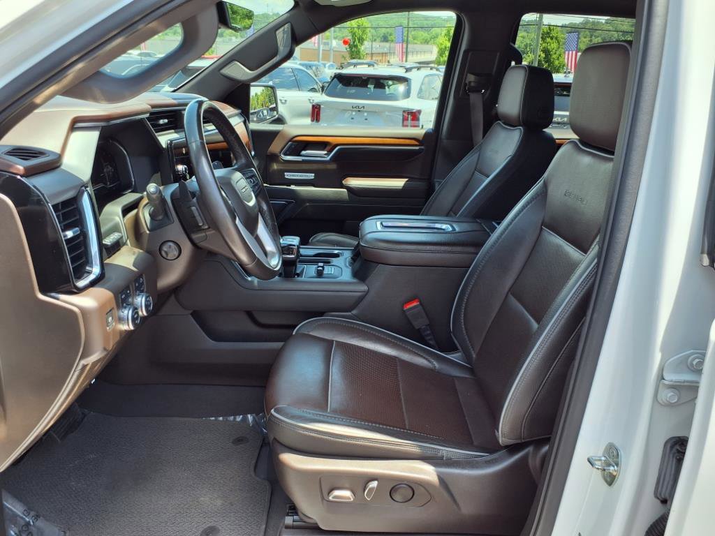 Used 2022 GMC Sierra 1500 Denali w/ Denali Reserve Package image 13