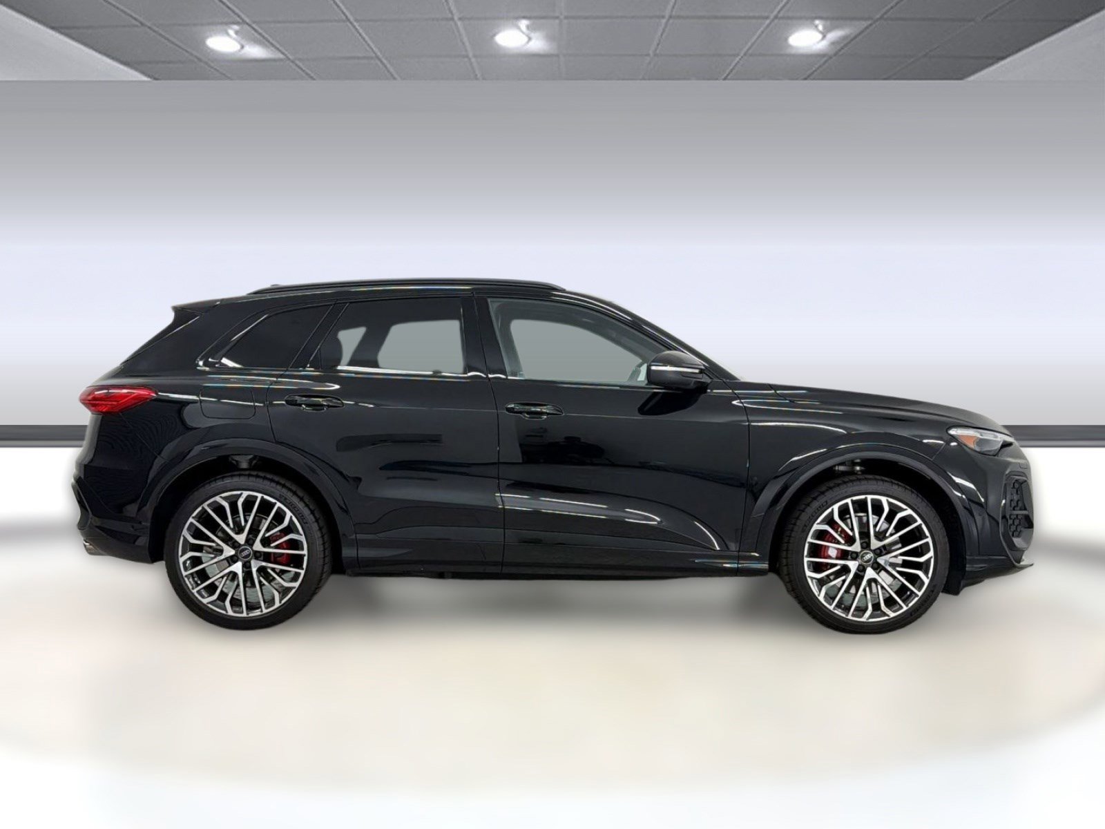 Used 2025 Audi SQ5 Prestige AWD/4WD image 8