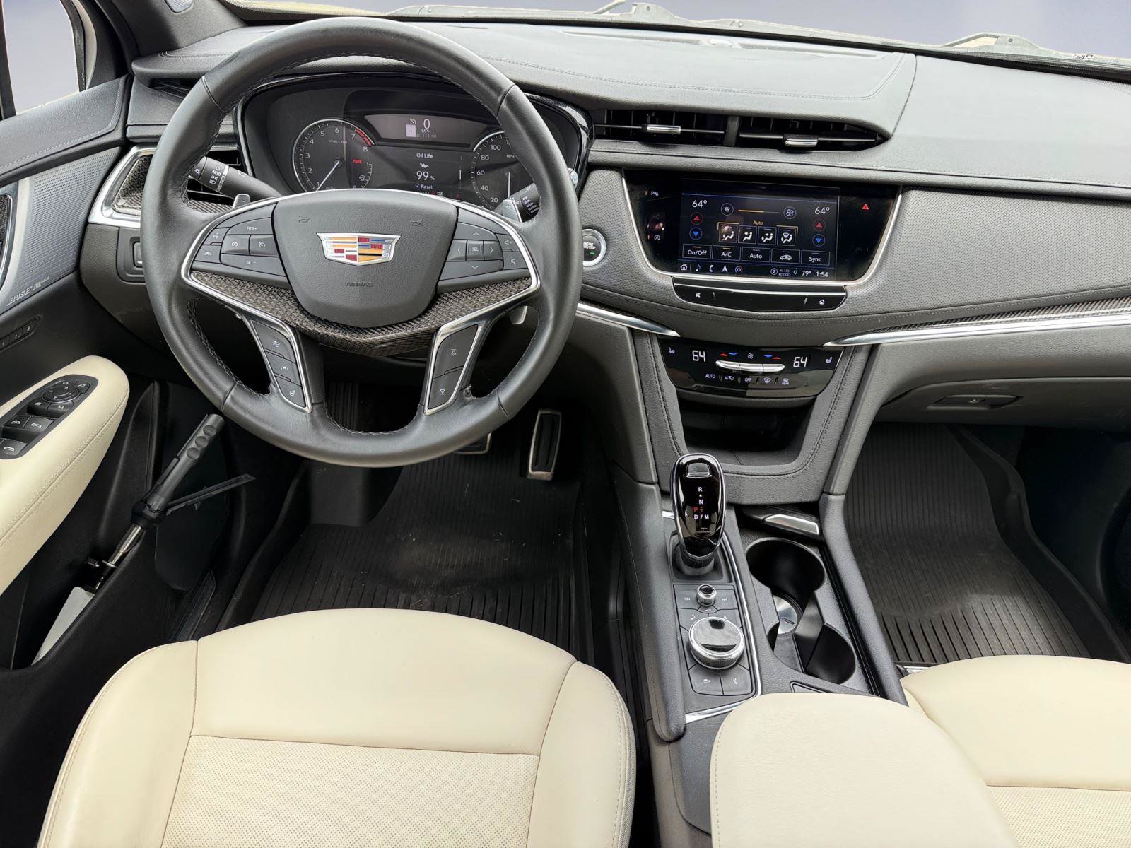 Used 2023 Cadillac XT5 Sportv w/ LPO, Floor Liner Package AWD/4WD image 21