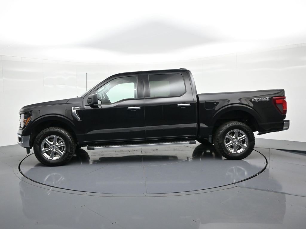 Used 2025 Ford F150 XLT w/ Equipment Group 301A Standard AWD/4WD image 9