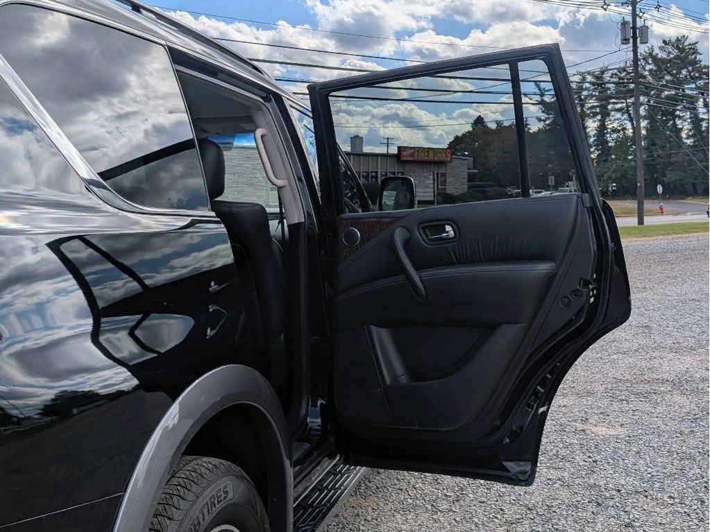 Used 2017 Nissan Armada SL w/ Interior Lighting Package image 22