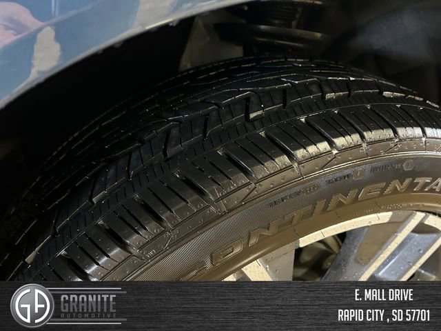 Used 2026 GMC Acadia Denali Ultimate w/ LPO, Floor Liner Package image 26