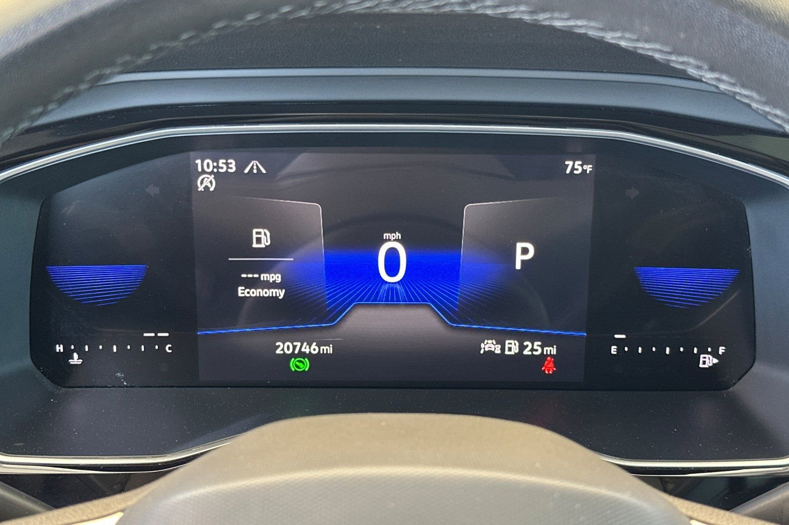 Used 2024 Volkswagen Jetta SE w/ Panoramic Sunroof Package image 23