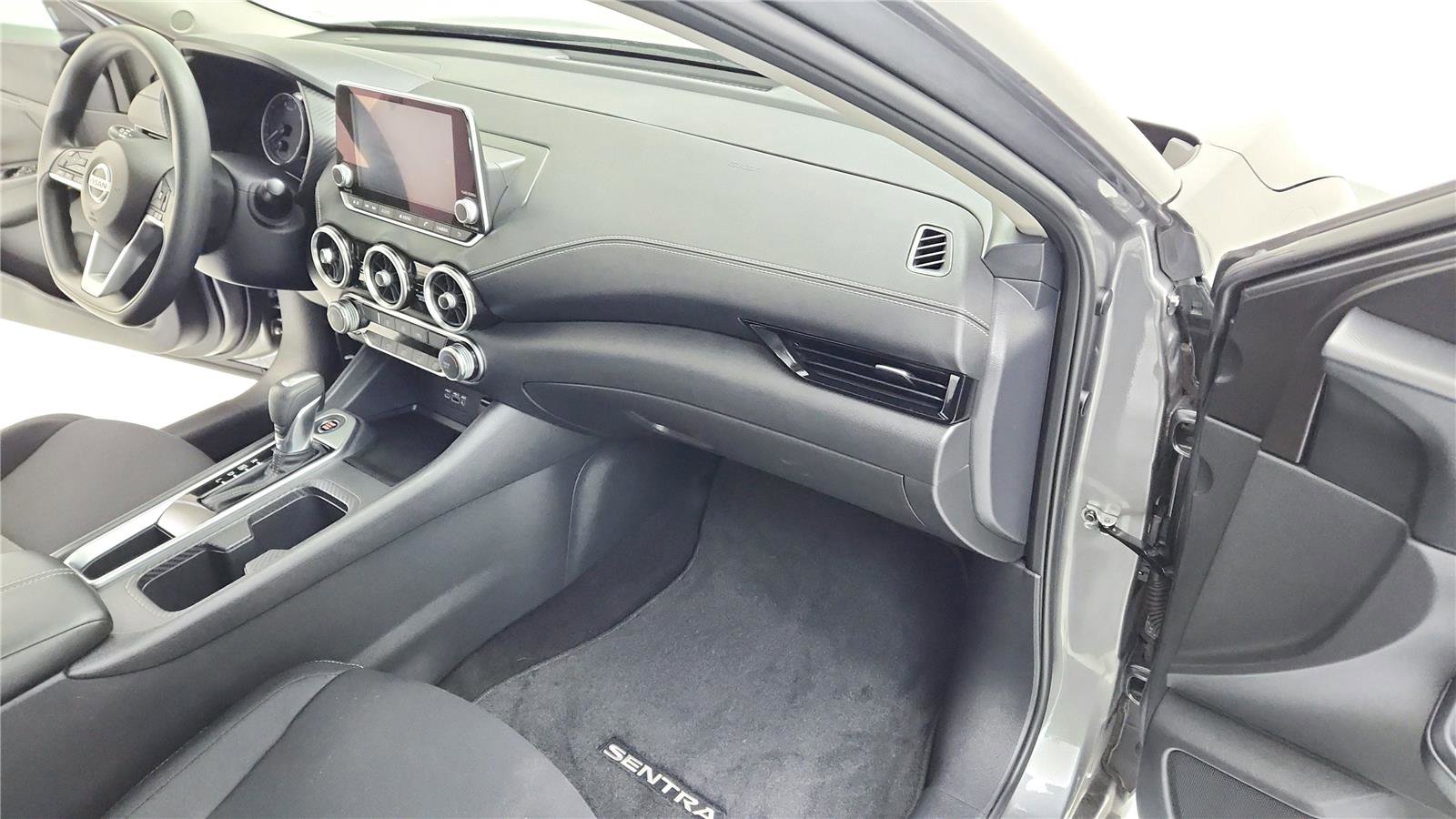 Used 2023 Nissan Sentra SV FWD image 19