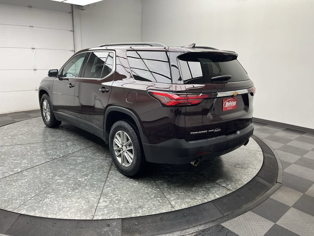 Certified 2023 Chevrolet Traverse LT w/ LPO, Floor Liner Package AWD/4WD video 2