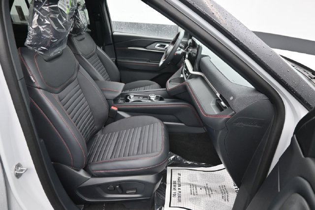 New 2027 Ford Explorer ST-Line w/ Premium Package AWD/4WD image 10