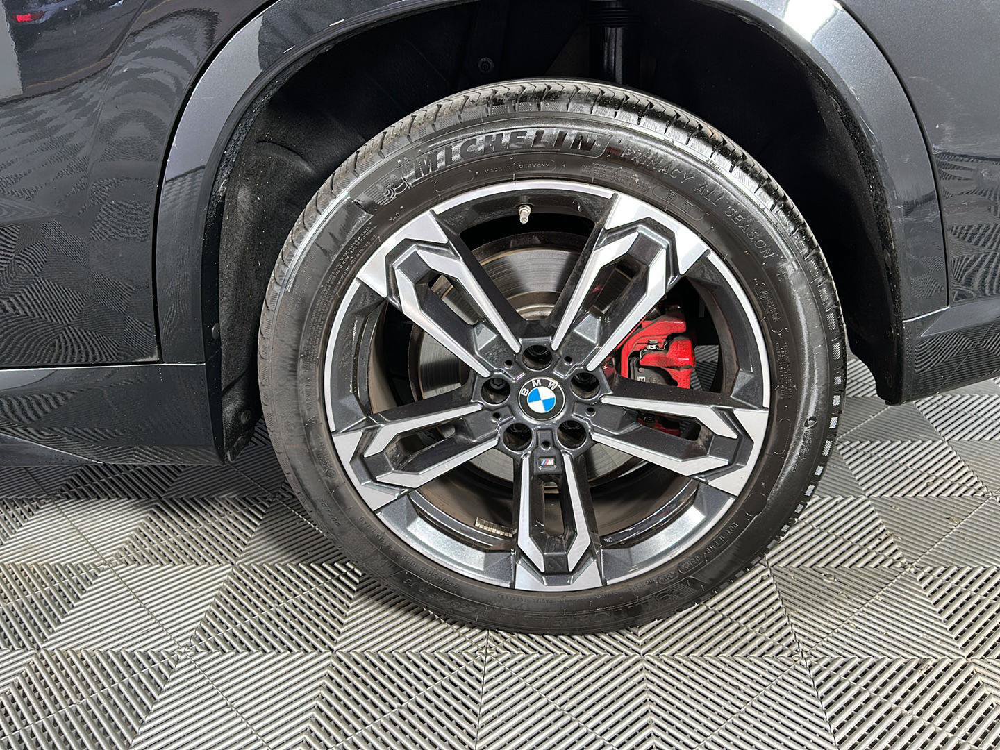 Used 2025 BMW X1 M35i w/ Premium Package AWD/4WD image 5
