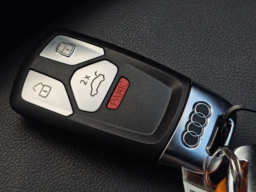 Used 2022 Audi Q5 2.0T Premium image 35