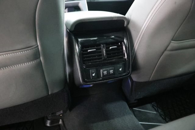 Used 2019 Toyota Avalon Touring w/ Advanced Safety Package FWD image 32