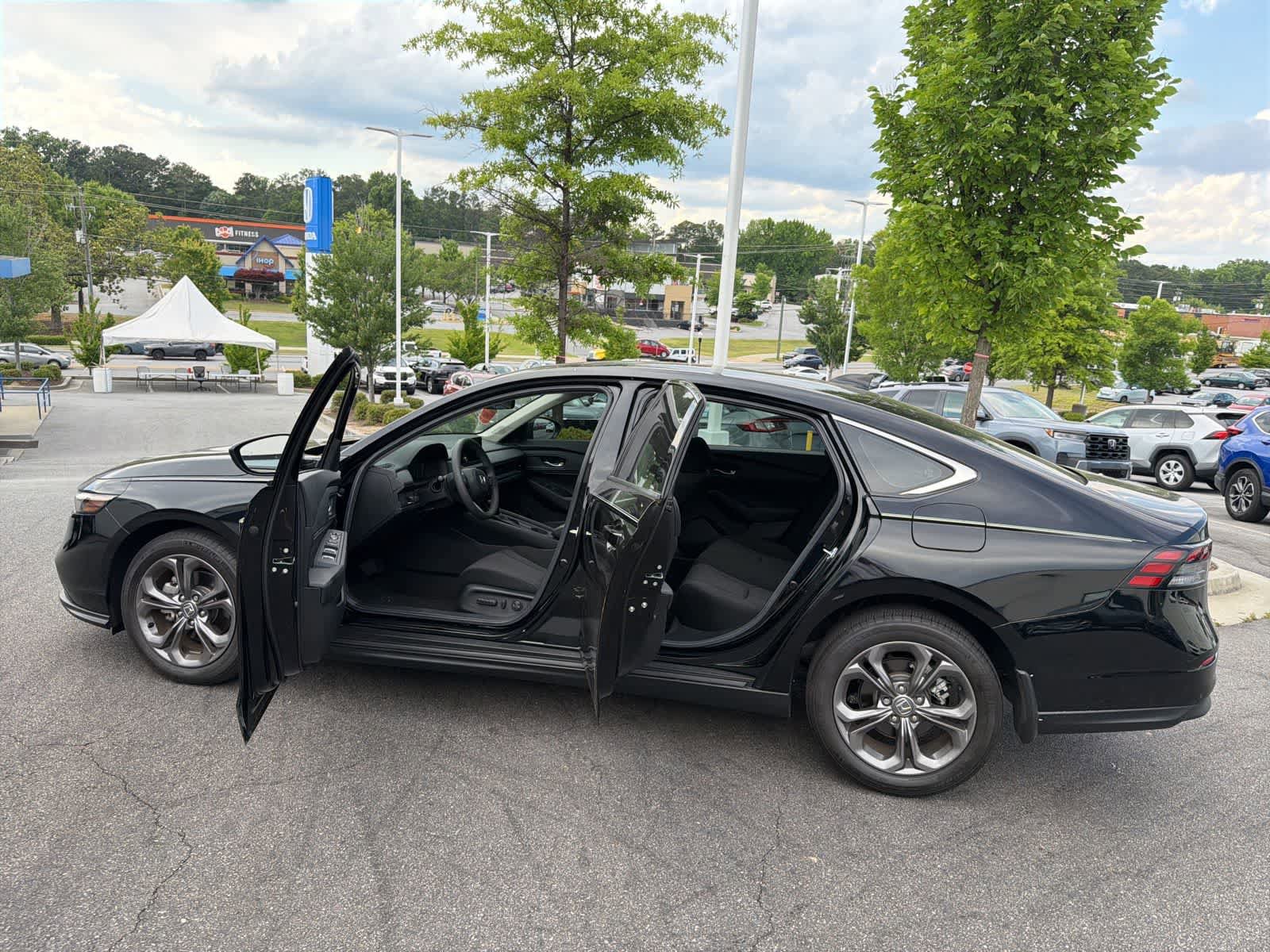 Used 2024 Honda Accord EX image 20