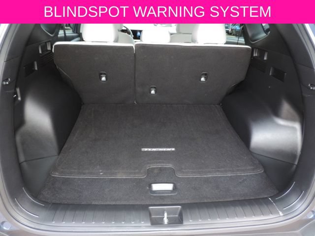 Used 2025 Hyundai Tucson SE FWD image 13