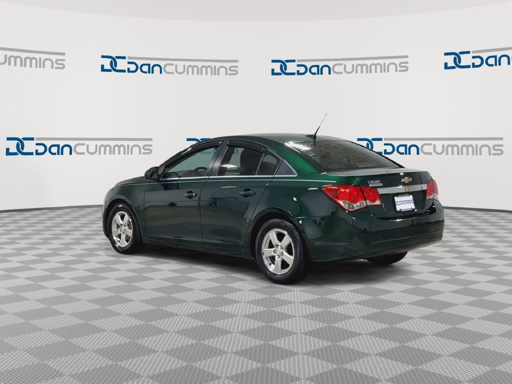 Used 2014 Chevrolet Cruze LT w/ Technology Package FWD image 6