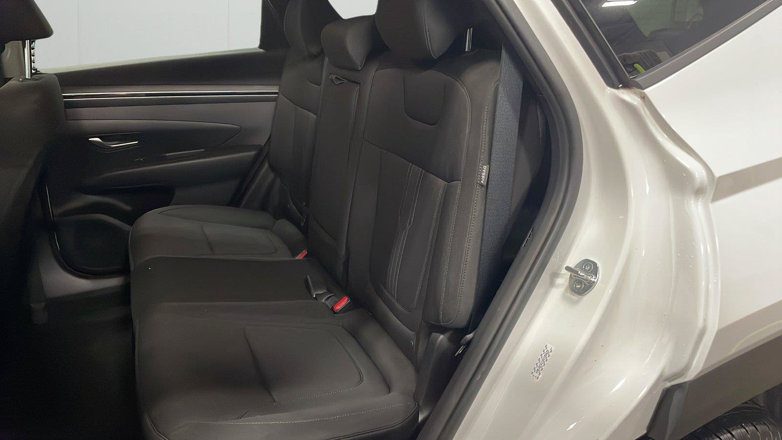 Used 2024 Hyundai Tucson Blue AWD/4WD image 10