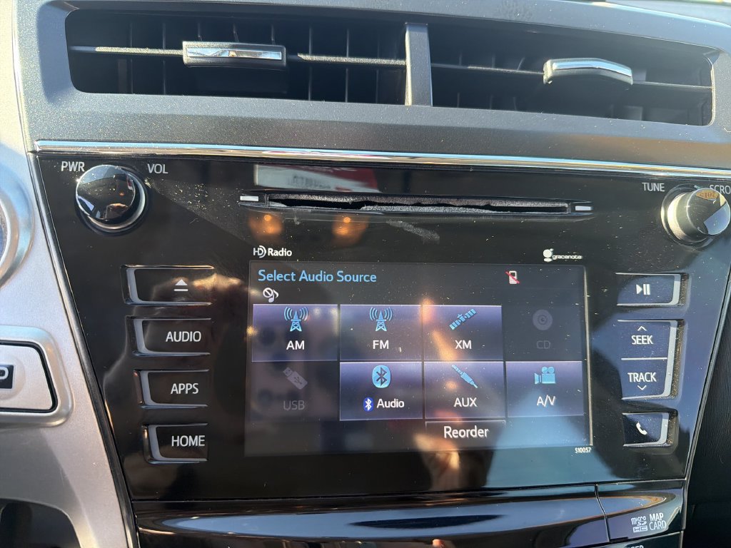 Used 2015 Toyota Prius V Four FWD image 20