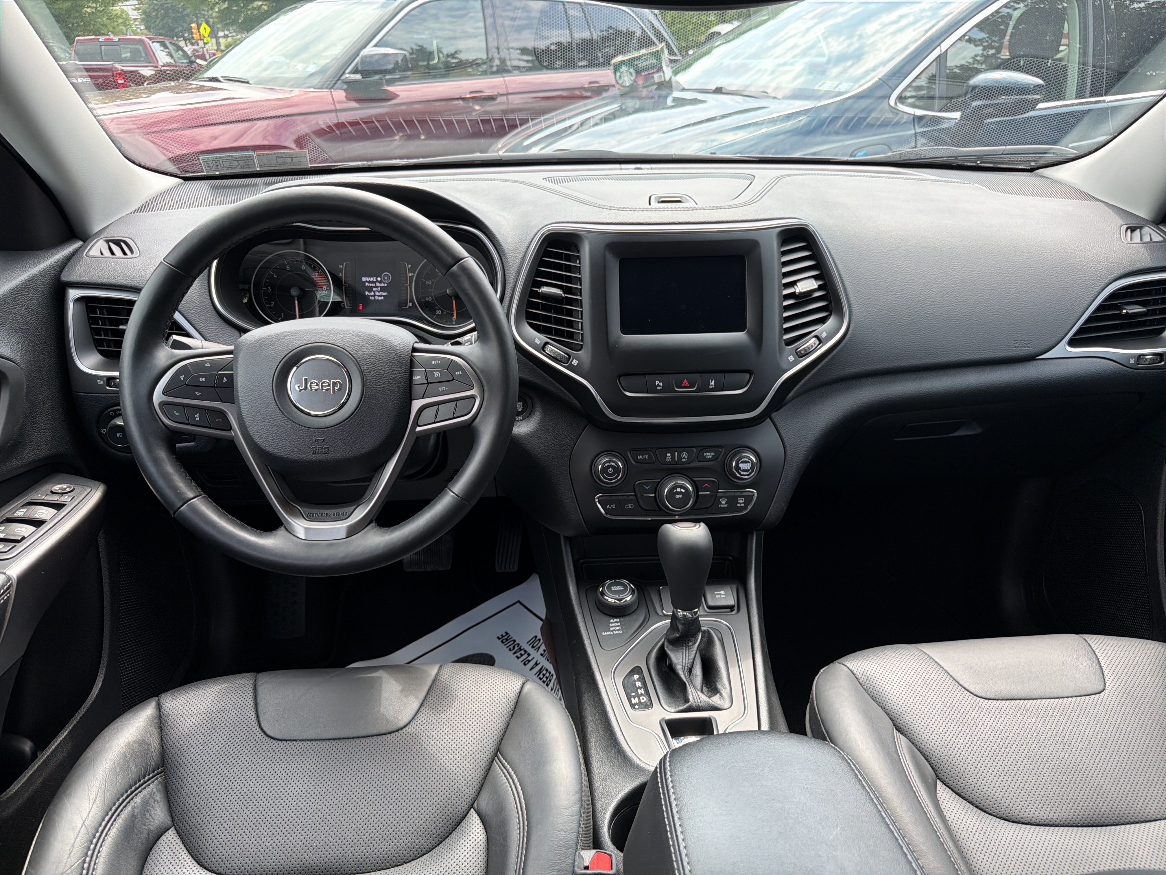 Certified 2020 Jeep Cherokee Latitude Lux w/ Quick Order Package 26H Lux AWD/4WD image 13