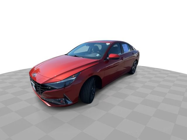 Used 2021 Hyundai Elantra Limited FWD image 4
