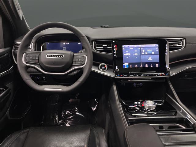 Used 2024 Jeep Wagoneer L 4WD w/ Premium Group I image 5
