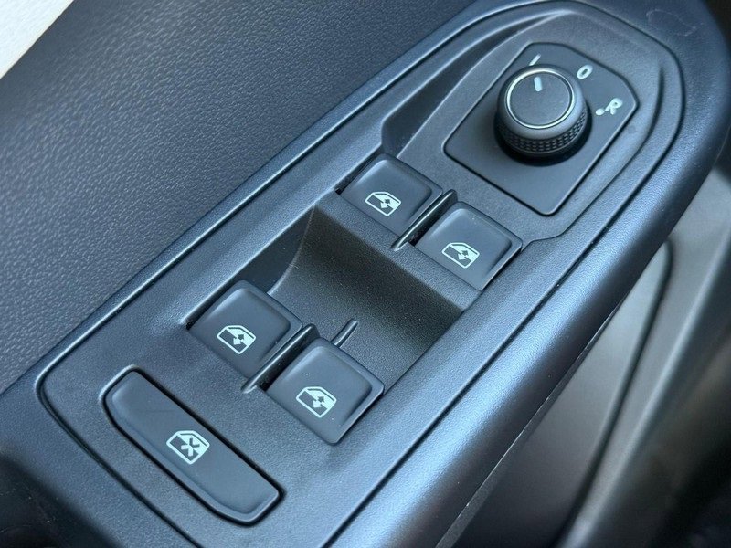 New 2025 Volkswagen Taos S image 14