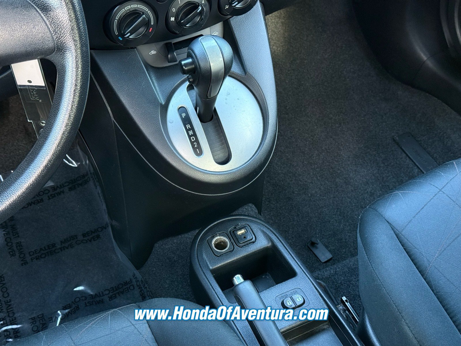 Used 2013 MAZDA MAZDA2 Sport FWD image 18