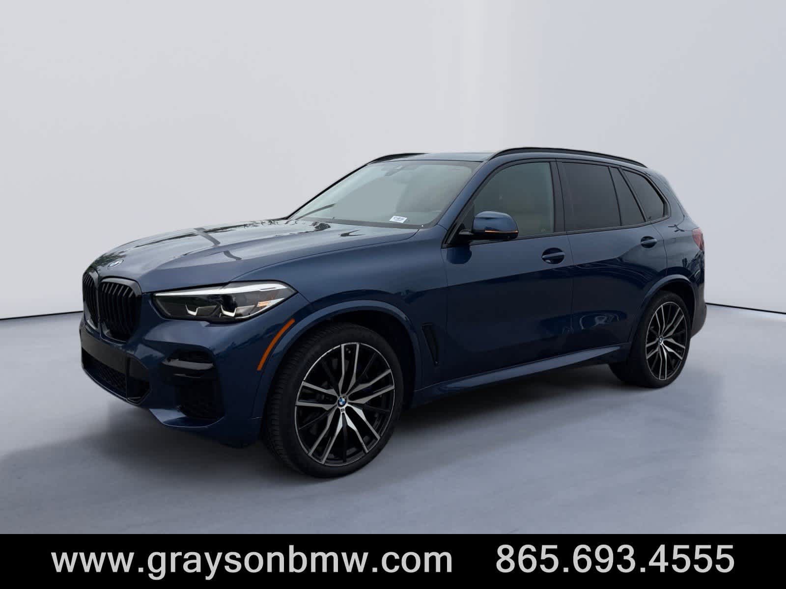 Used 2023 BMW X5 M50i w/ Parking Assistance Package AWD/4WD image 7