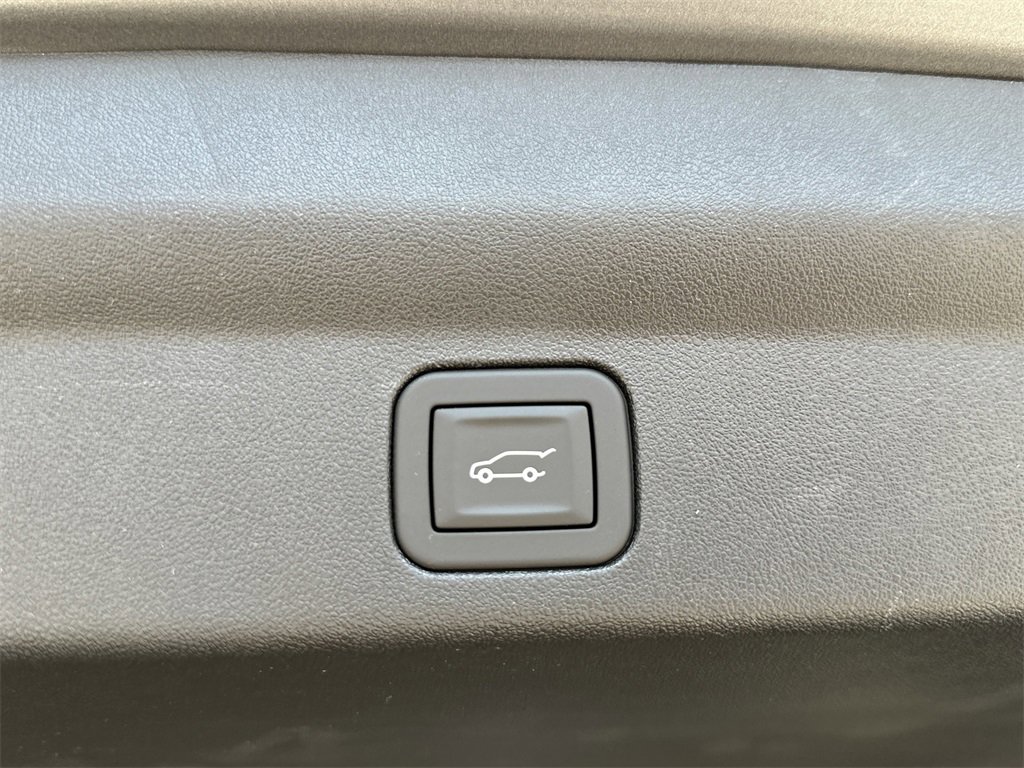 New 2026 Cadillac Escalade IQ Sport 2 image 32