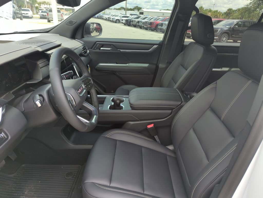 New 2026 GMC Acadia Elevation w/ Black Edition FWD image 17