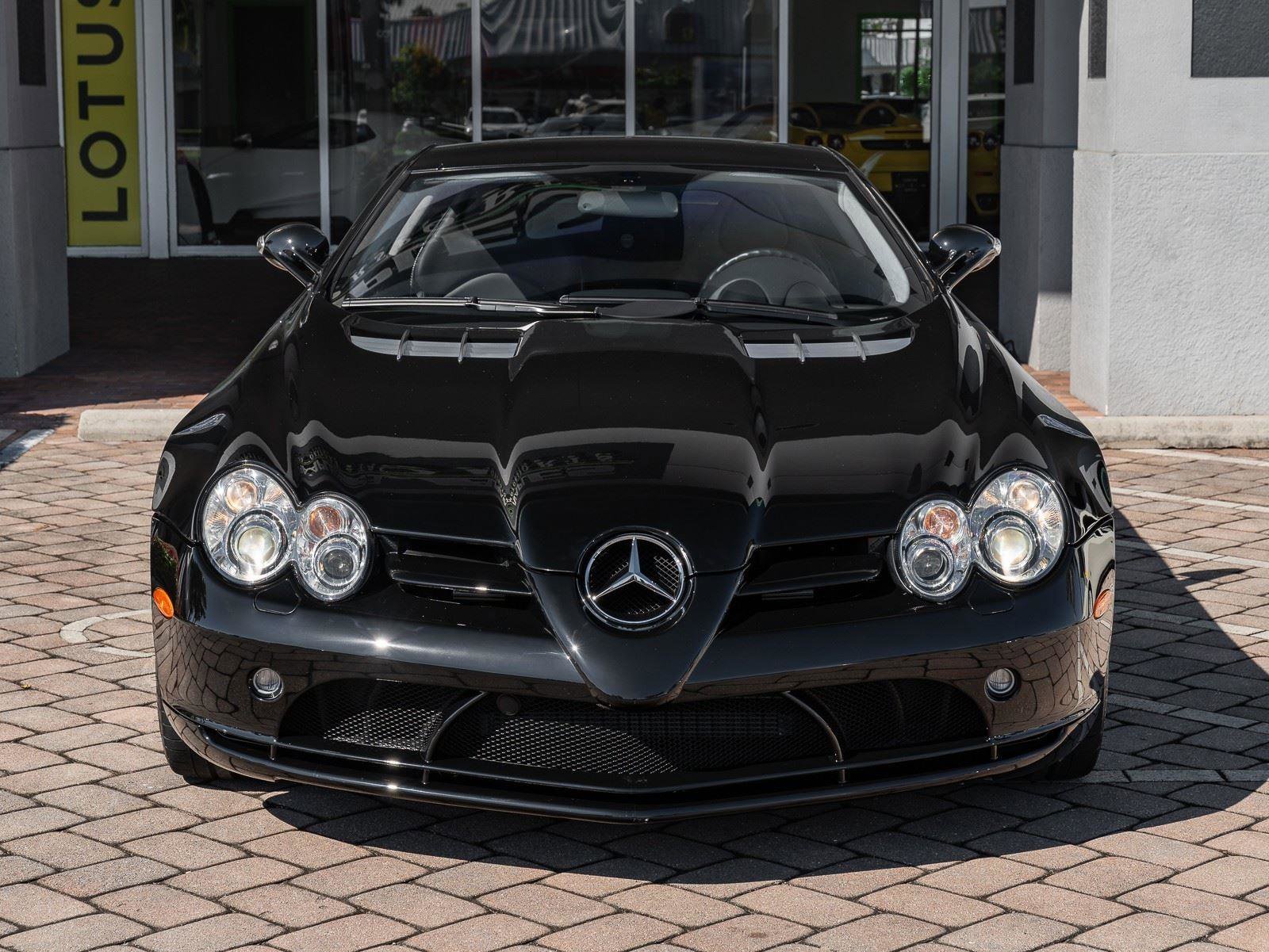 Used 2006 Mercedes-Benz SLR image 16