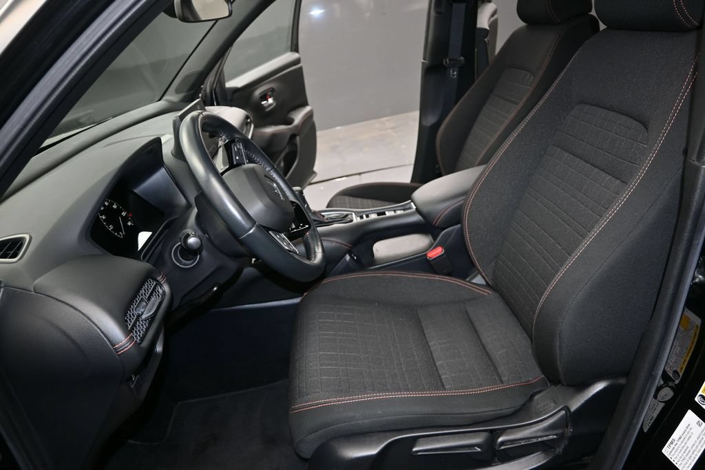Used 2024 Honda HR-V Sport image 15