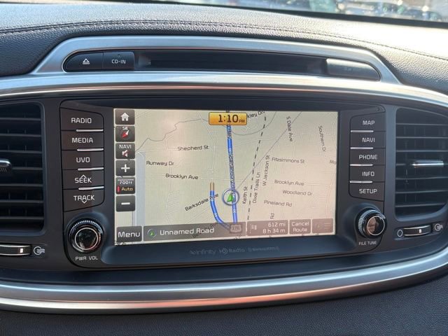 Used 2018 Kia Sorento SX image 12