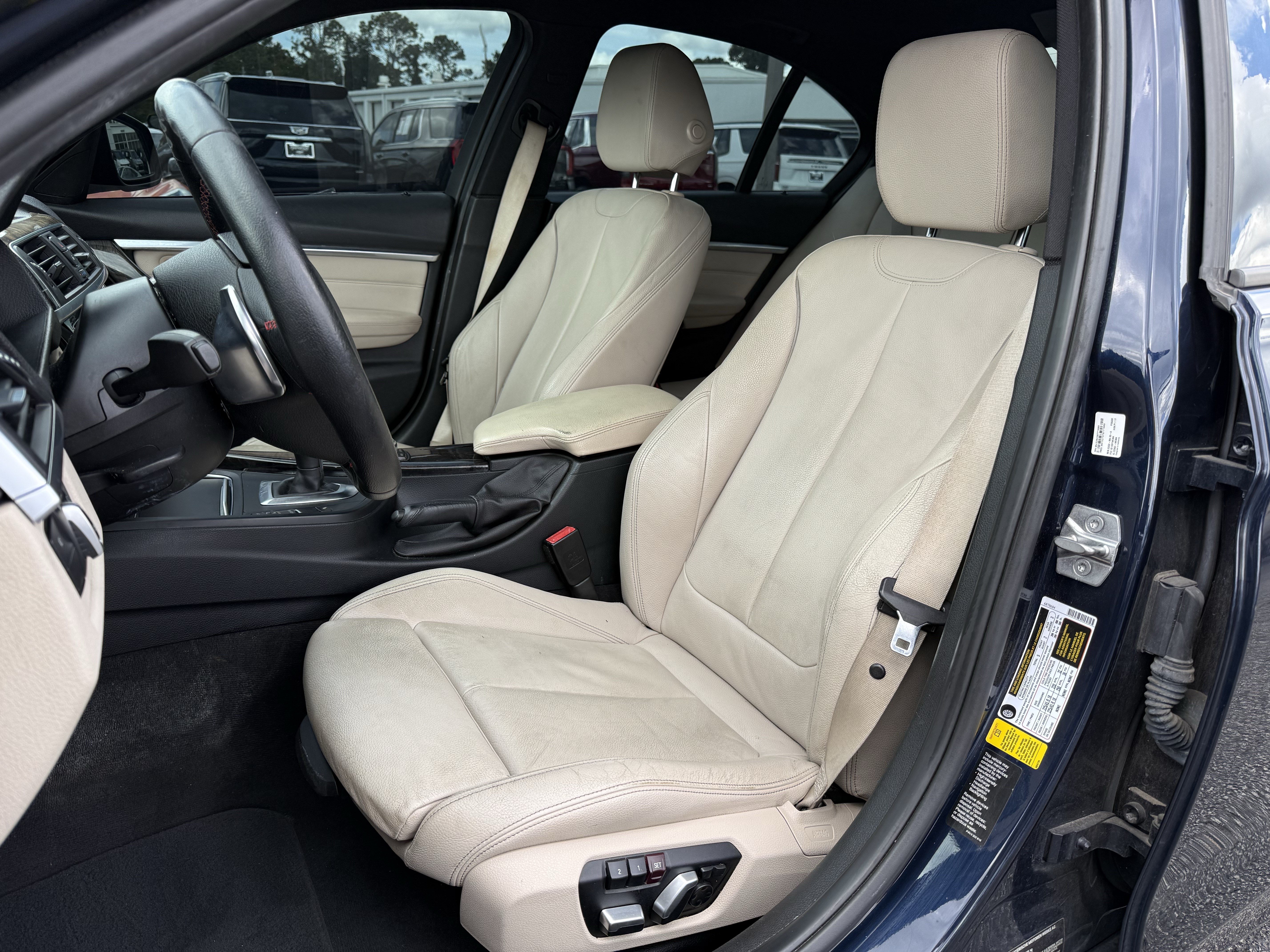 Used 2016 BMW 328i Sedan RWD image 16
