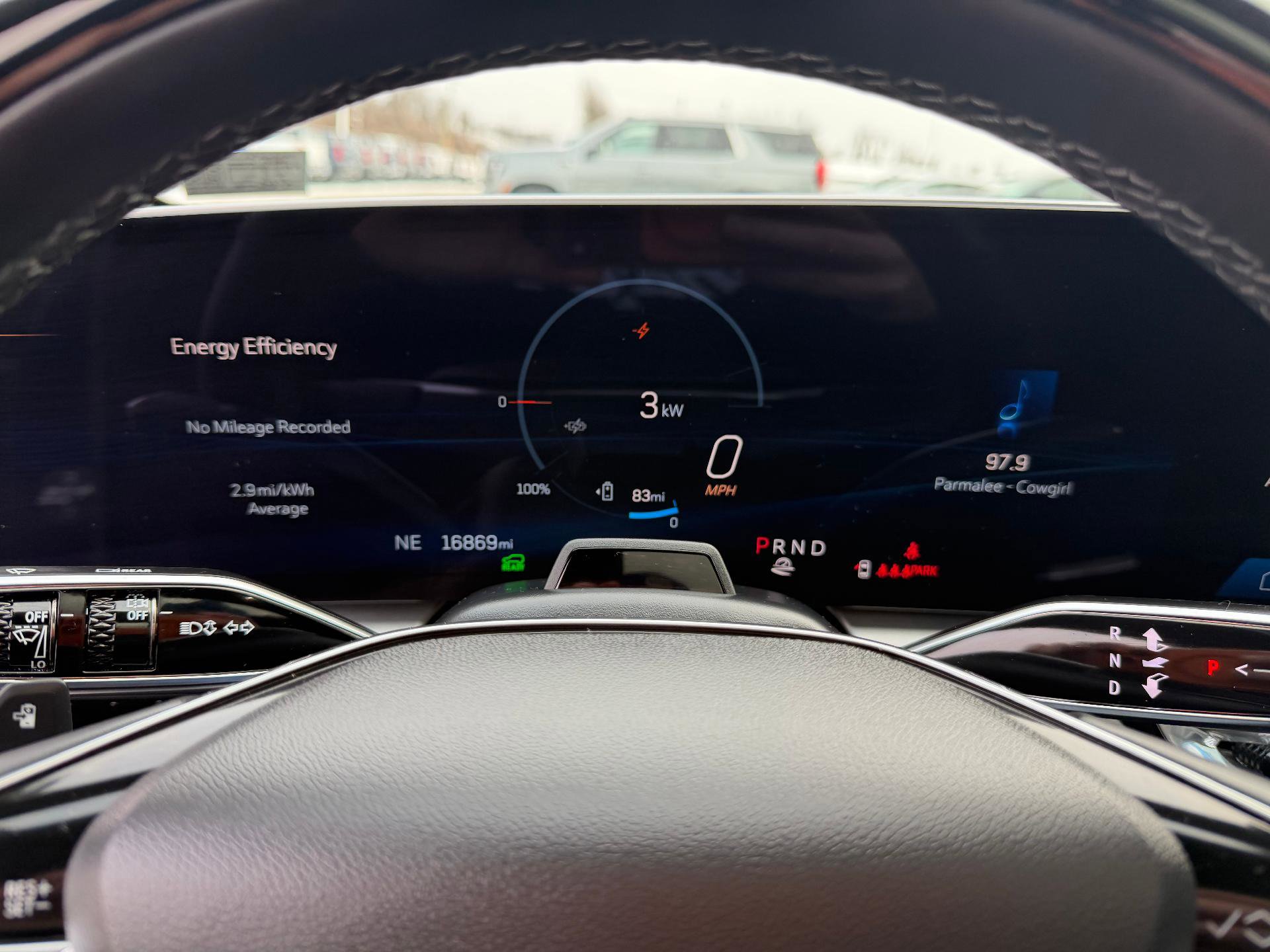 Used 2024 Cadillac Lyriq Luxury w/ LPO, Floor Liner Package image 18