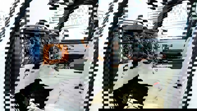 Used 2019 Rolls-Royce Cullinan image 17