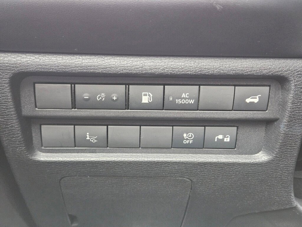 Used 2023 Mitsubishi Outlander SEL image 20