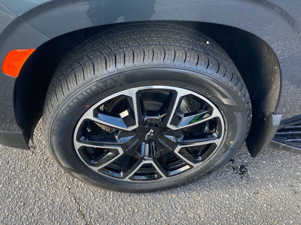 Used 2021 Chevrolet Tahoe RST w/ Luxury Package image 17