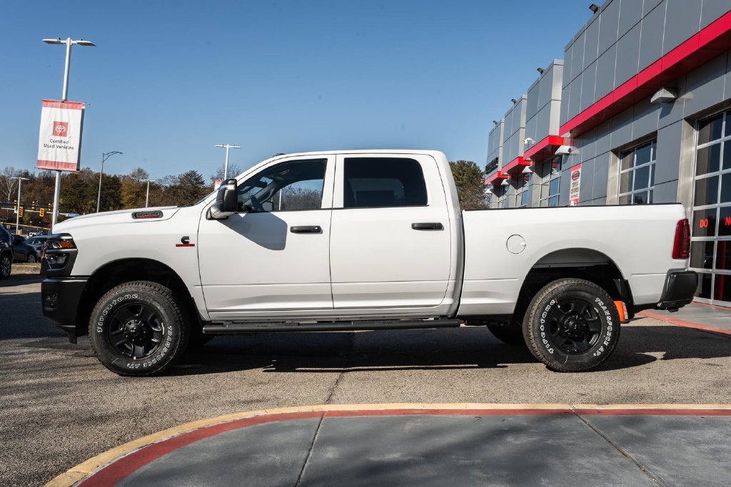 New 2026 RAM 2500 Tradesman w/ Safety Group AWD/4WD image 4