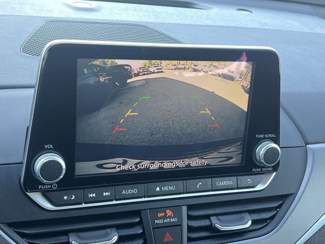 Used 2025 Nissan Altima 2.5 SR image 14