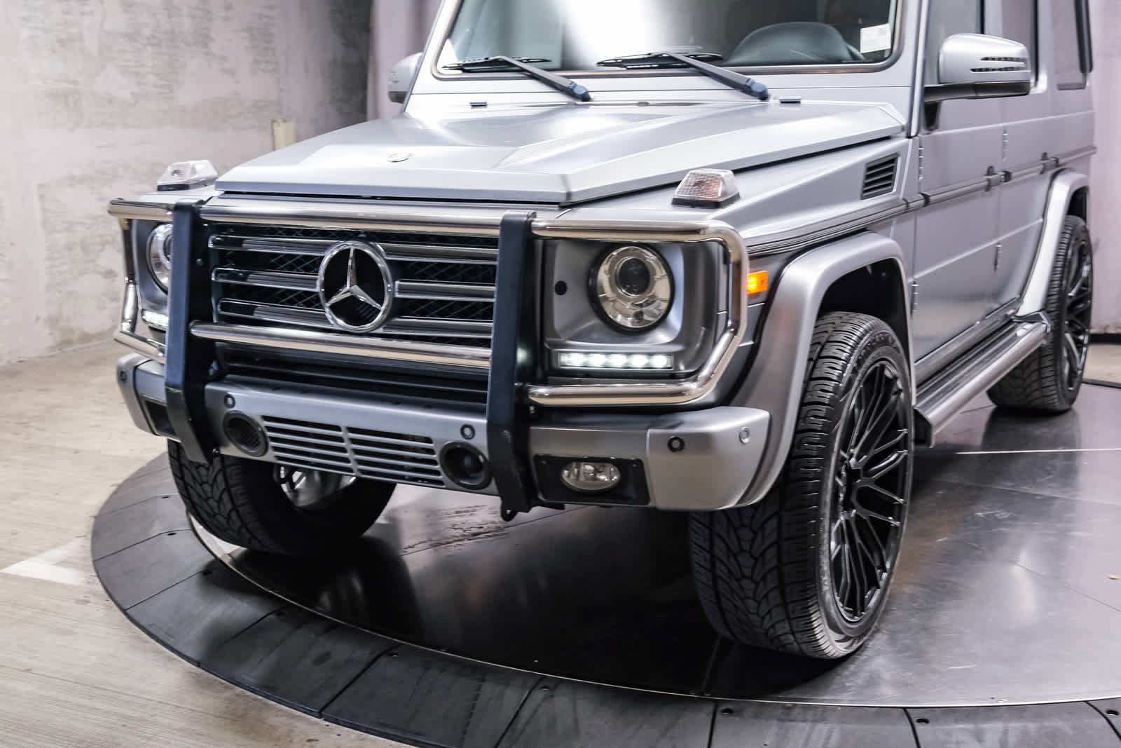 Used 2015 Mercedes-Benz G 550 image 11