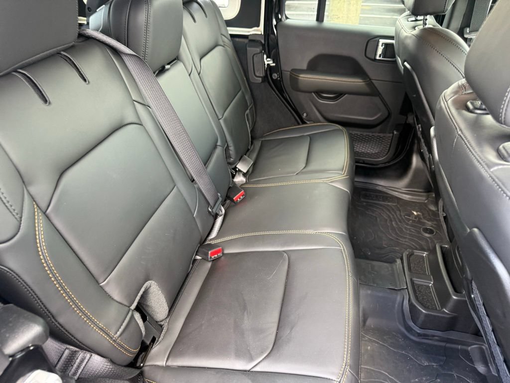 Used 2025 Jeep Wrangler Unlimited Rubicon 392 AWD/4WD image 59