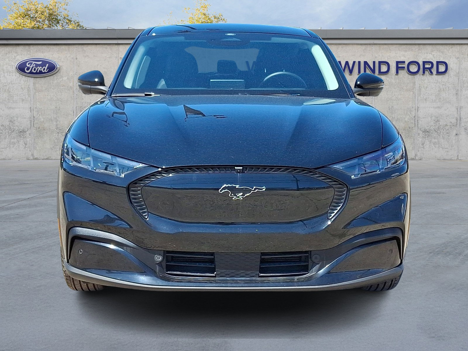 Used 2025 Ford Mustang Mach-E Select w/ Comfort Package Lite image 2