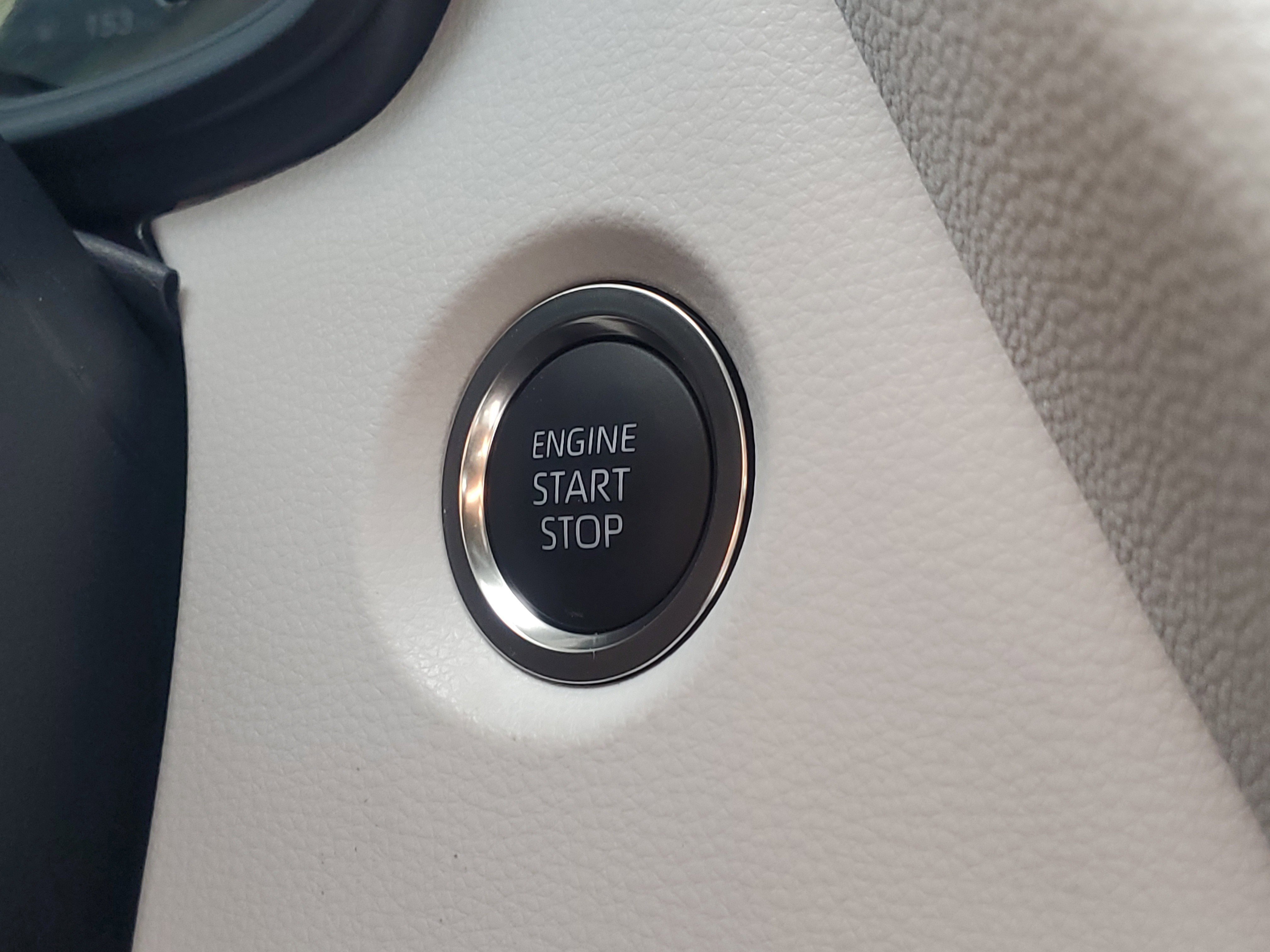 Certified 2026 Toyota Corolla SE FWD image 29